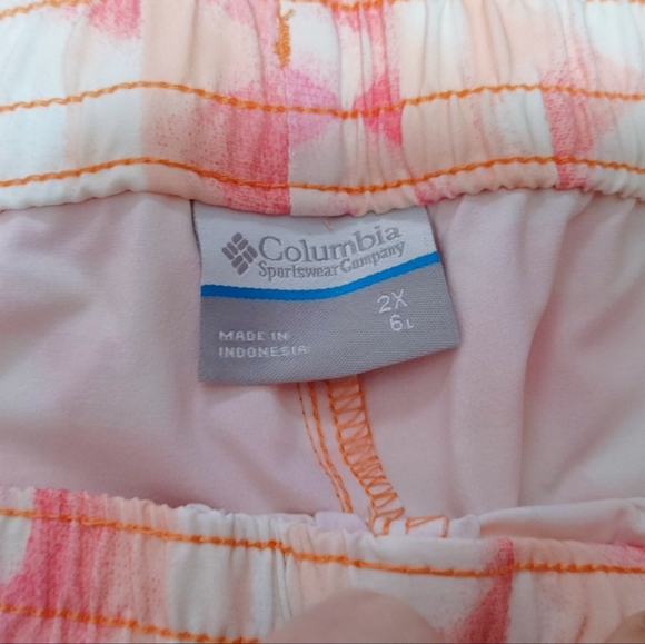 Columbia Bogata Bay Stretch Geometric 6" Inseam Shorts Women's Plus Size 2X - Picture 7 of 10